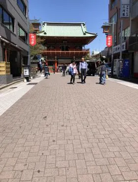 綾部ビルの外観
