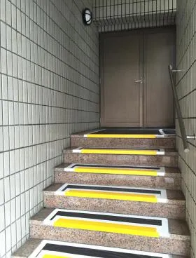 紀尾井町鶴屋ビルの外観