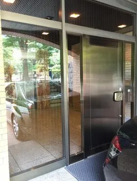 四番町進興ビルの外観