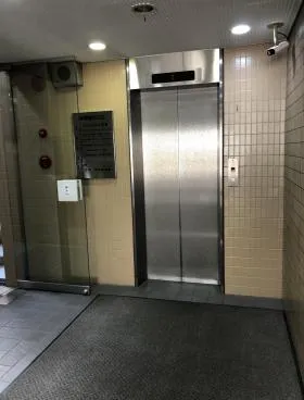 神浦麹町ビルの外観