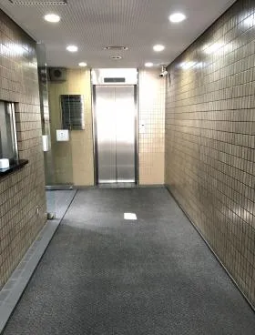 神浦麹町ビルの外観