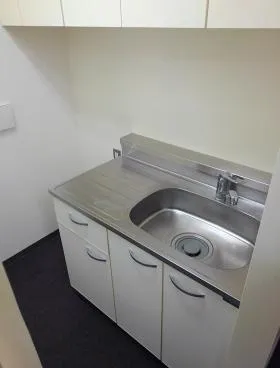 ヴェネオ四番町の外観