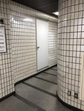 香取ビルアネックスビルの外観