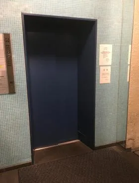 横田ビルの外観