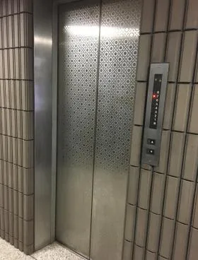 ライオンビルの外観