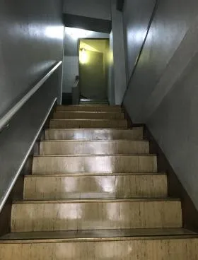 三恵ビルの外観