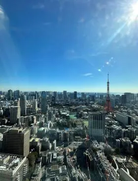 アークヒルズ仙石山森タワーの外観