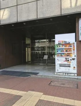 タカセ本館ビルの外観