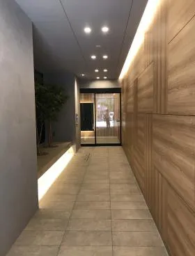 ONEST神田西福田町ビル 旧)D’s VARIE神田ビルの外観