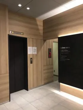 ONEST神田西福田町ビル 旧)D’s VARIE神田ビルの外観