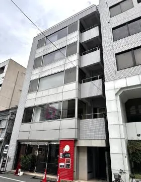 那智ビルの外観