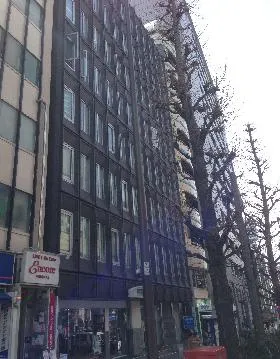 ヒラゼンビルの外観