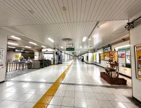 総武線快速「馬喰町駅」