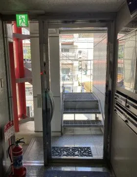 タートル原宿ビルの外観