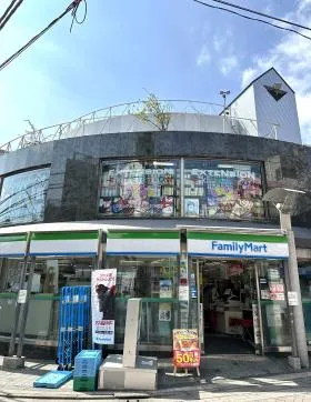 冨貴ビルの外観