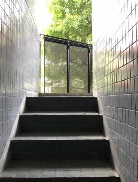 ベルエア―ビルの外観