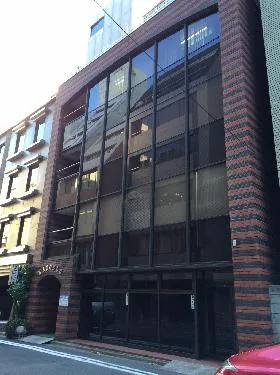 加藤(内神田)ビルの外観