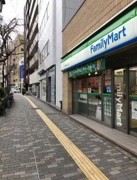 岡本LKビルの外観