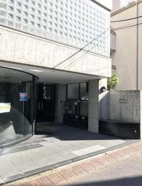 Garden coco神宮前の外観