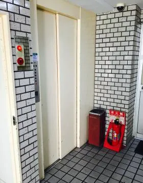 相野谷ビルの外観