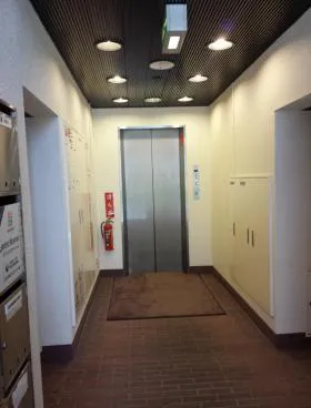 玉柳ビル(旧:テシコ六番町ビルの外観