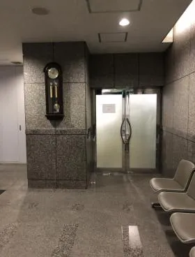 初台共同ビルの外観