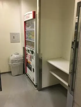 佐久間製菓ビルの外観