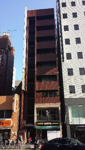 京橋伸和ビルの外観