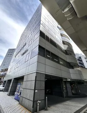 KSビルの外観