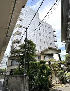 KSビルの外観