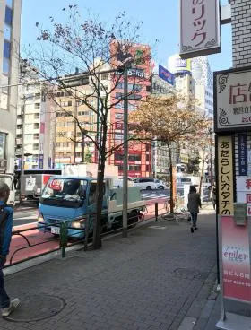 東京南新宿ビルディングの外観