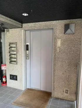 ミッテウメハラビルの外観