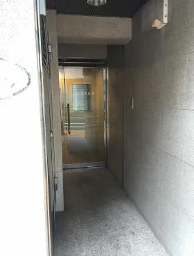 銀座ユリカビルの外観