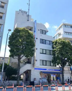 リベルテ青山の外観