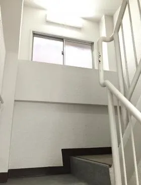 銀座サクラビルの外観