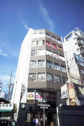 川本ビルの外観