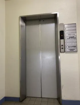 川本ビルの外観