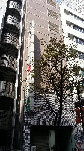 ギンザ105ビルの外観