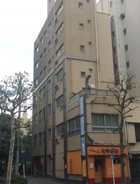 リッツ虎ノ門ビルの外観