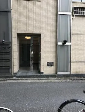 リッツ虎ノ門ビルの外観