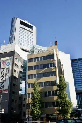 村松ビルの外観