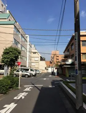 千駄ヶ谷佳秀ビルの外観
