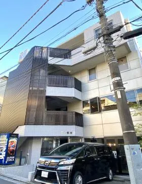 コア原宿ビルの外観