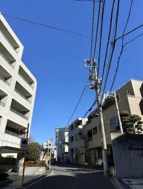 ベネッセビルの外観