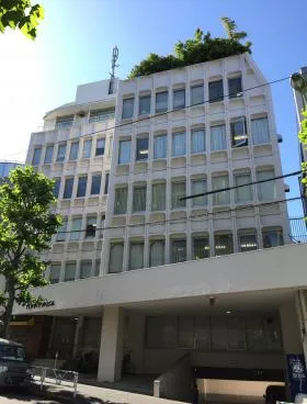 代々木中央ビルの外観
