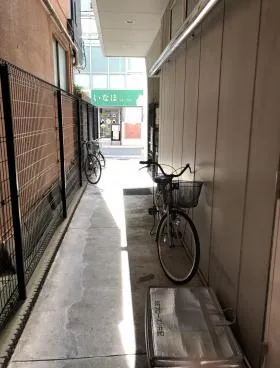 代々木イーストビルの外観
