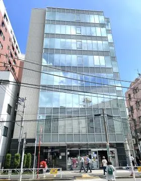 代々木イーストビルの外観