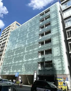 代々木クリスタルビルの外観