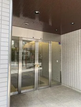 インターパーク代々木(旧代々木クロダビルの外観