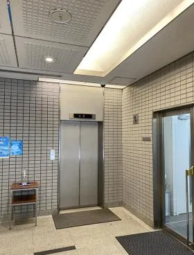 インターパーク代々木(旧代々木クロダビルの外観
